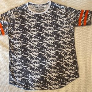 The RAIL Men's L Tshirt